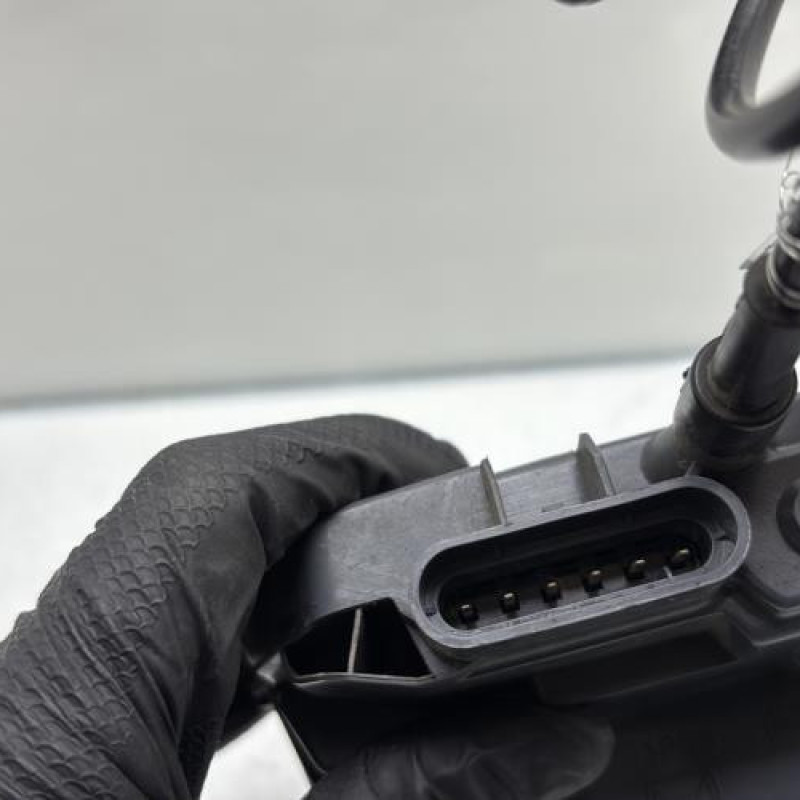 Serrure arriere droit RENAULT SCENIC 2 Photo n°6