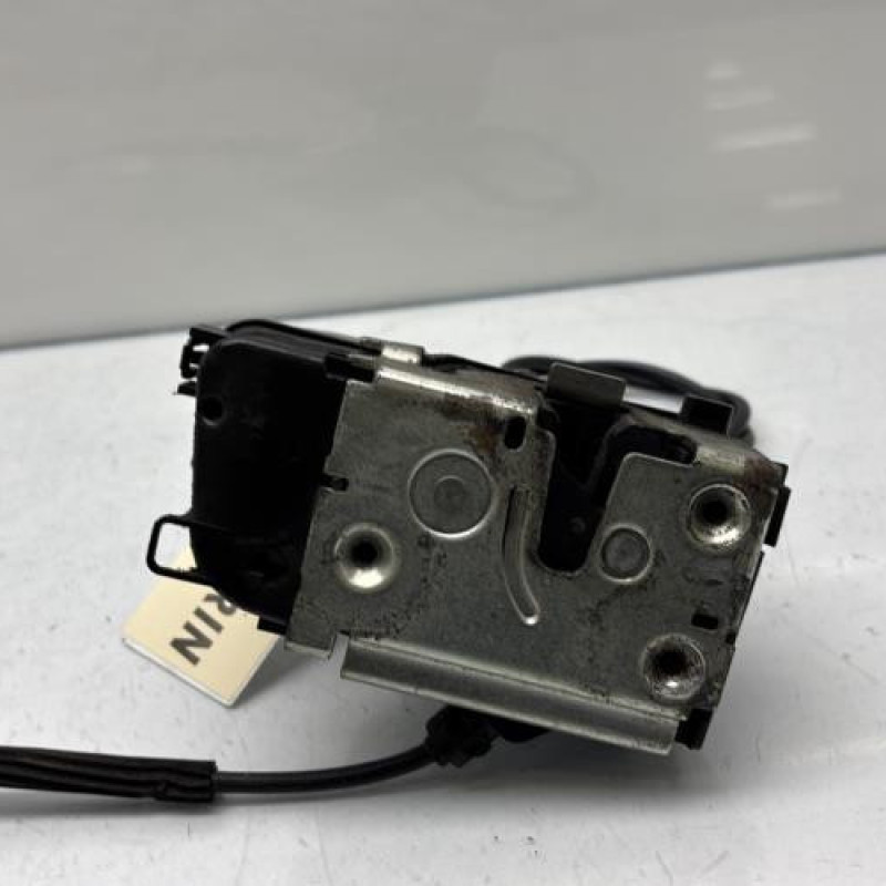 Serrure arriere gauche RENAULT SCENIC 2 Photo n°8