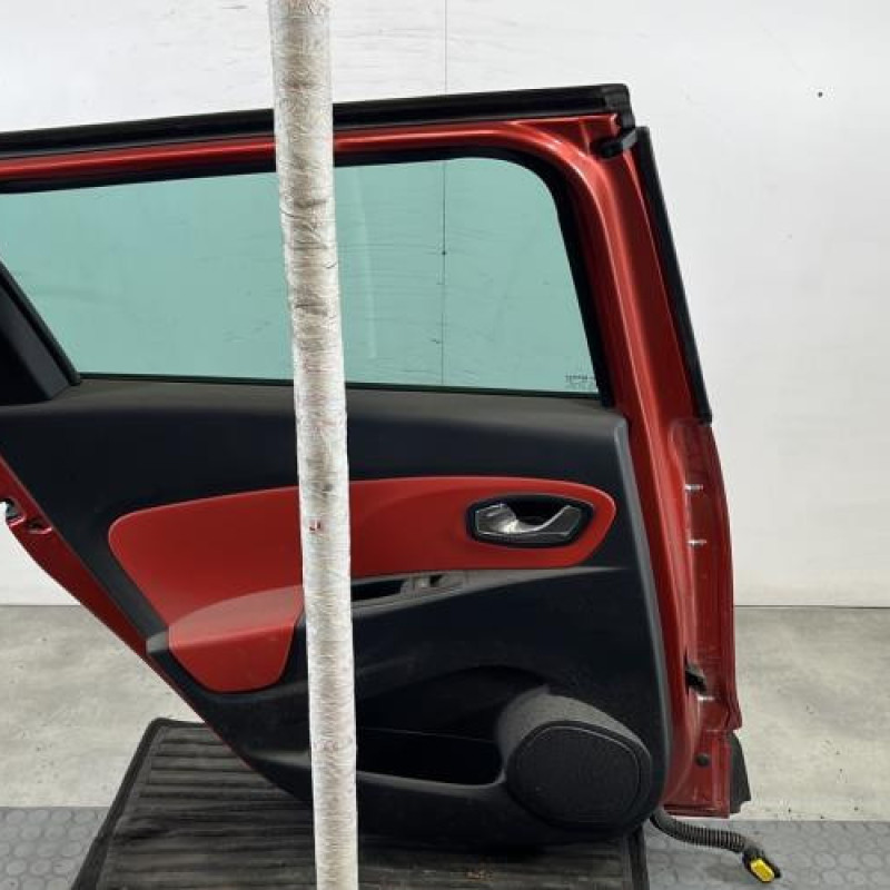 Porte arriere gauche RENAULT CLIO 4 Photo n°6