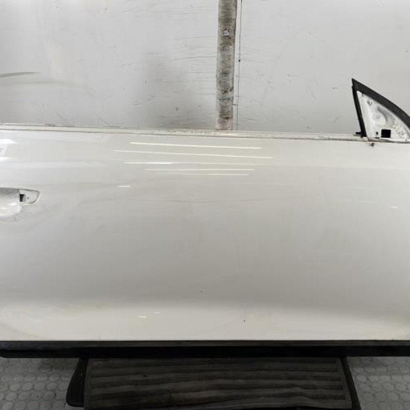 Porte avant droit VOLKSWAGEN SCIROCCO 3 Photo n°1