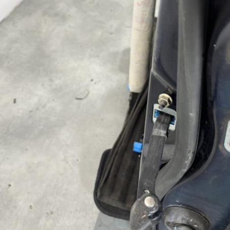 Porte avant gauche FORD FIESTA 5