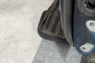 Porte avant gauche FORD FIESTA 5