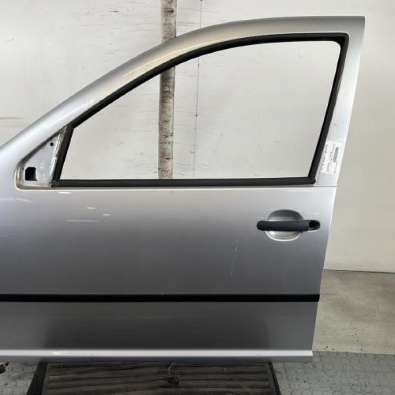 Porte avant gauche VOLKSWAGEN GOLF 4 Photo n°1
