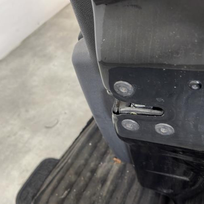 Porte avant droit RENAULT CLIO 3 Photo n°3