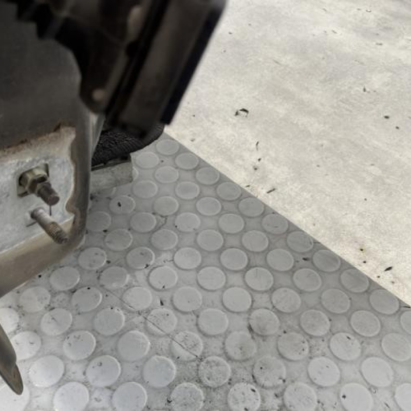 Porte avant droit RENAULT CLIO 3 Photo n°5