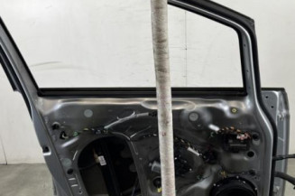 Porte avant gauche VOLKSWAGEN TOURAN 3