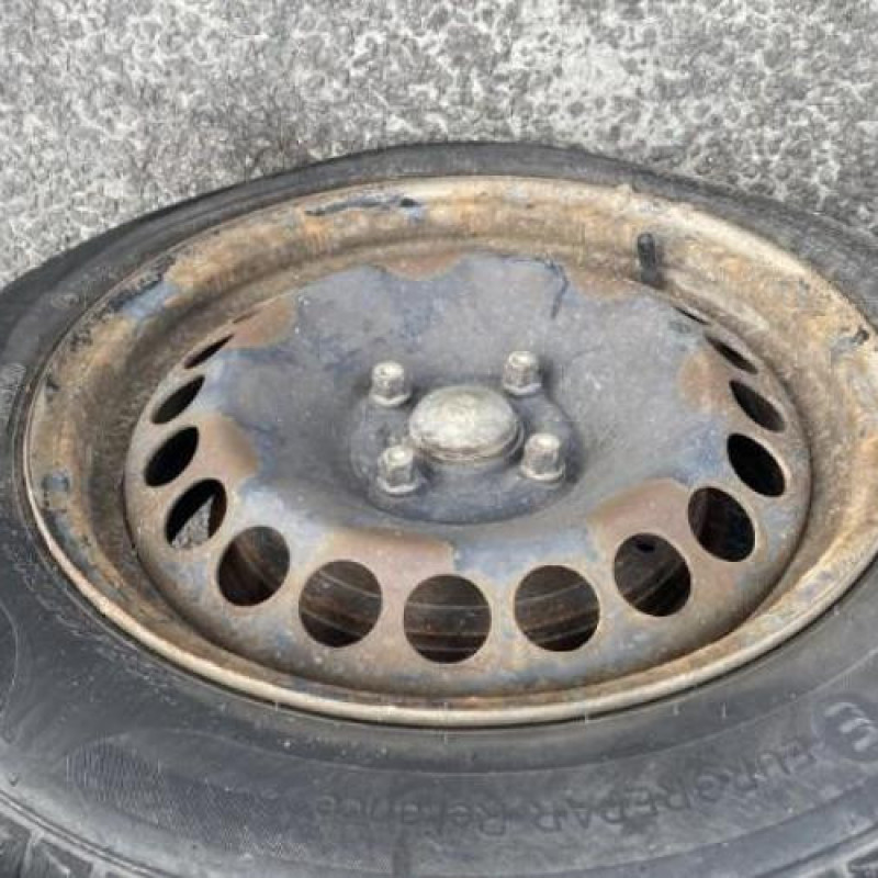 Porte avant droit OPEL CORSA D Photo n°12