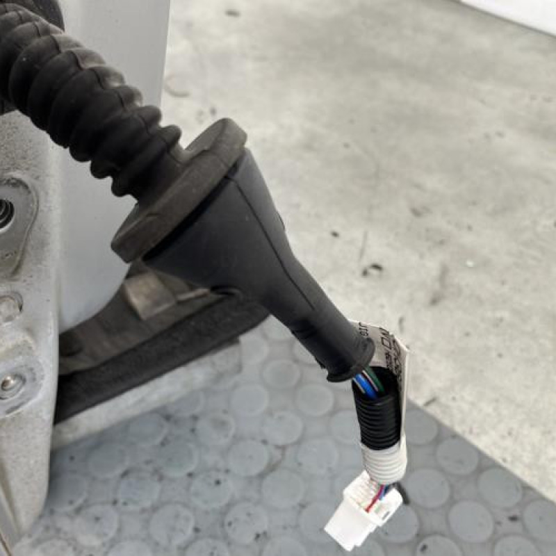 Porte avant droit CITROEN C1 2 Photo n°4