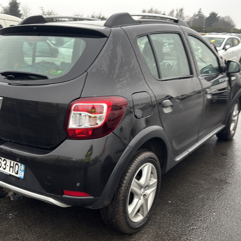 DACIA SANDERO 2 PHASE 1 1.5 BLUE DCI - 8V TURBO Photo n°3