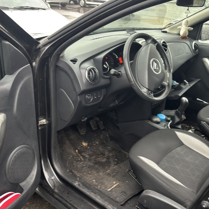 DACIA SANDERO 2 PHASE 1 1.5 BLUE DCI - 8V TURBO Photo n°9
