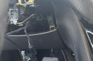 Cremaillere assistee PEUGEOT 208 1