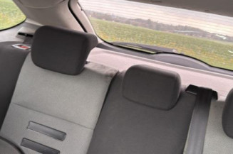 Aile avant droit FORD FOCUS 2