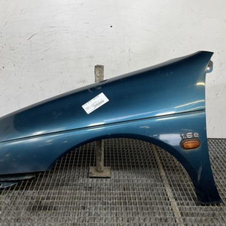 Aile avant gauche RENAULT MEGANE 1 Photo n°1