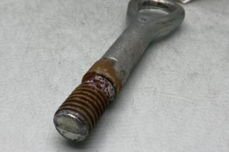 Crochet de remorquage MERCEDES CLASSE R 251