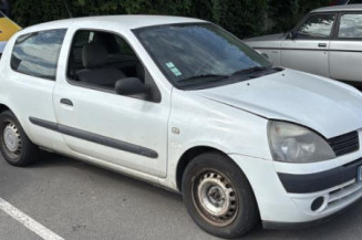 Aile avant gauche RENAULT CLIO 2 CAMPUS