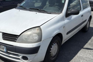 Aile avant gauche RENAULT CLIO 2 CAMPUS