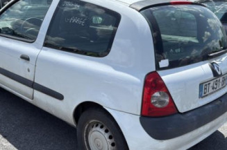 Aile avant gauche RENAULT CLIO 2 CAMPUS