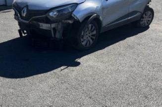 Crochet de remorquage RENAULT CAPTUR 1