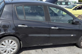 Crochet de remorquage RENAULT CLIO 3