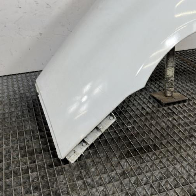 Aile avant gauche RENAULT CLIO 2 Photo n°2