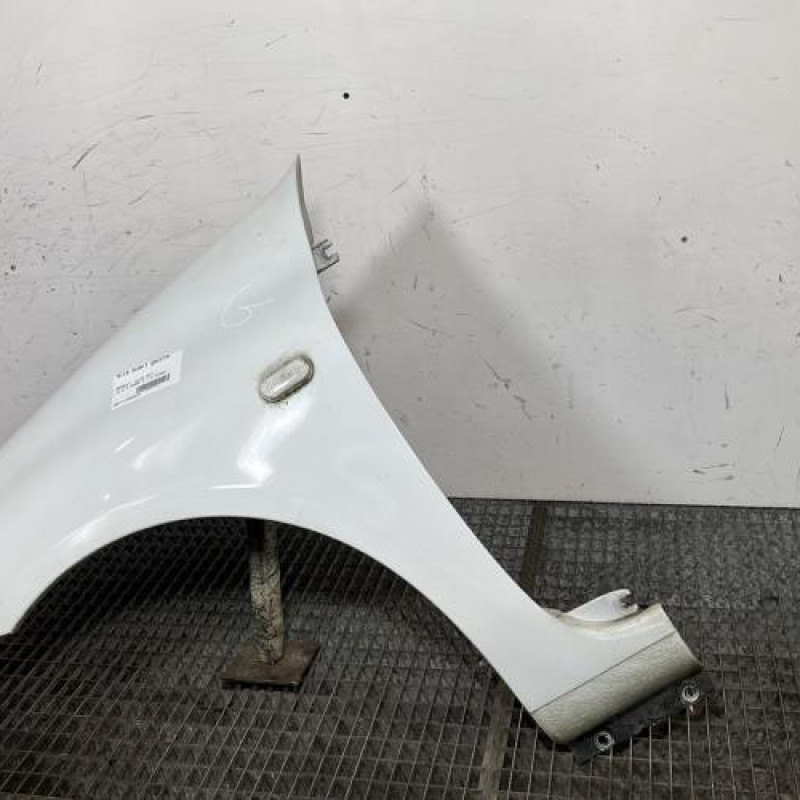 Aile avant gauche RENAULT CLIO 2 Photo n°3