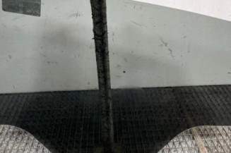 Vitre arriere droit FORD FIESTA 6