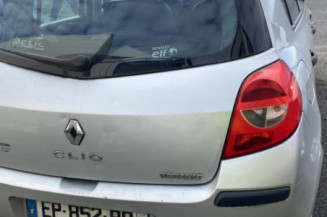 Vitre arriere droit RENAULT CLIO 3