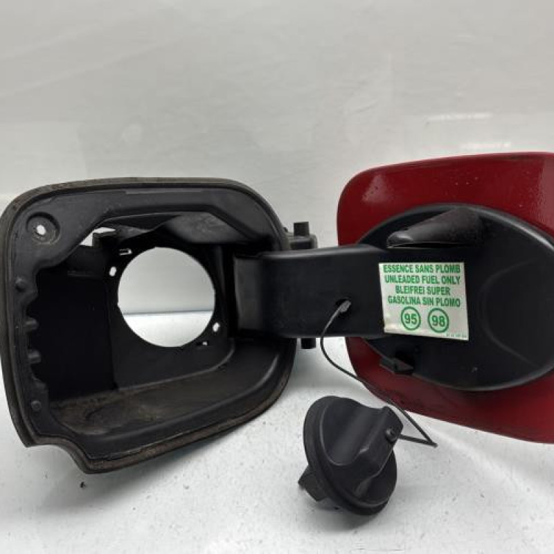 Trappe d'essence RENAULT CLIO 3 Photo n°2