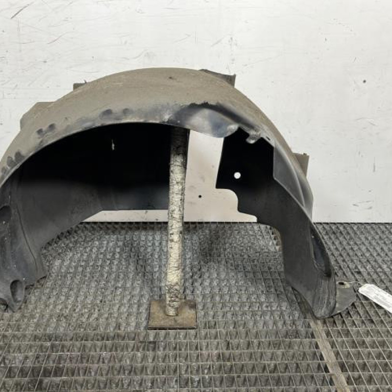 Pare boue arriere gauche RENAULT CLIO 4 Photo n°4