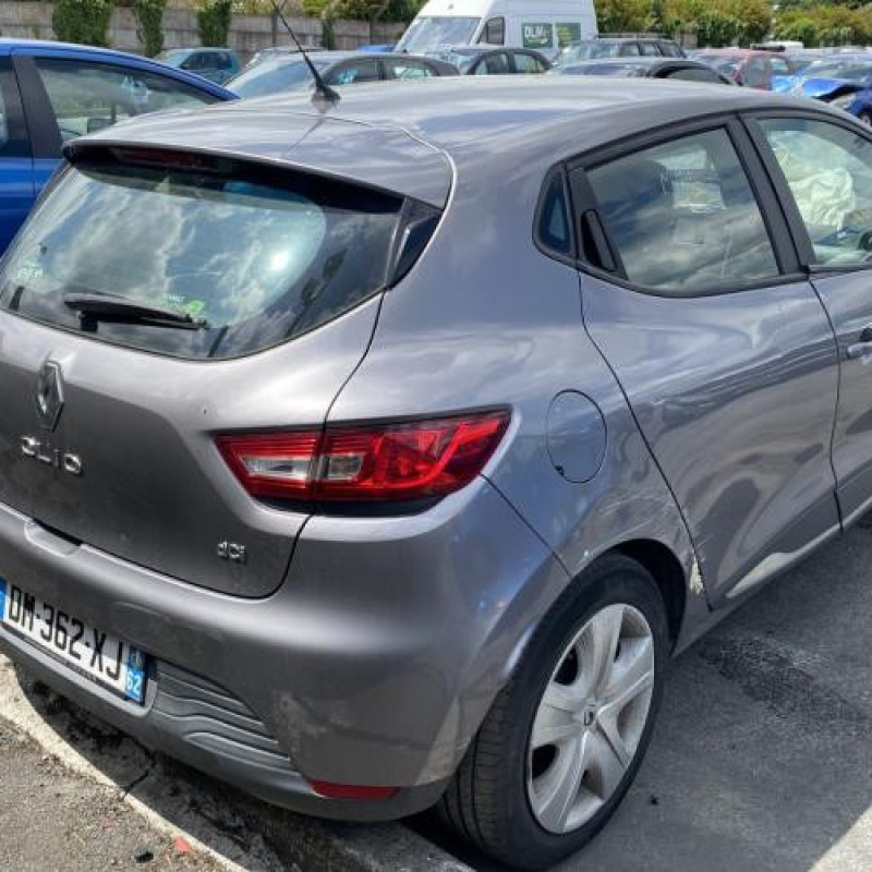 Pare boue arriere gauche RENAULT CLIO 4 Photo n°18