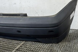 Pare choc arriere VOLKSWAGEN GOLF 3