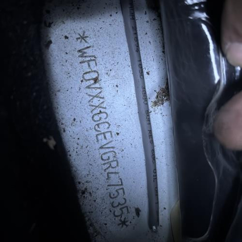 Vitre arriere droit FORD C-MAX 2 Photo n°18