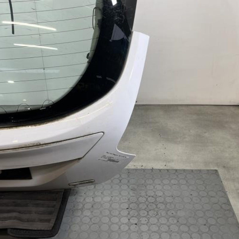 Malle/Hayon arriere FORD FOCUS 3 Photo n°4