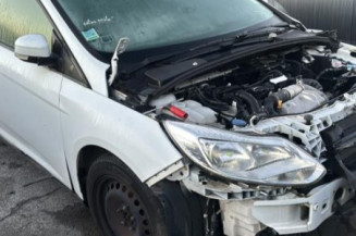 Pare choc arriere FORD FOCUS 3