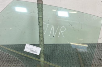 Vitre arriere droit FORD FOCUS 3 Photo n°1