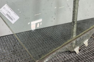 Vitre avant droit OPEL AGILA A