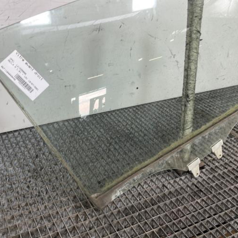 Vitre avant droit OPEL AGILA A Photo n°3