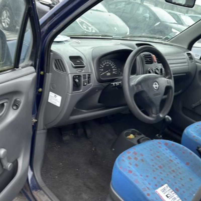 Vitre avant droit OPEL AGILA A Photo n°13