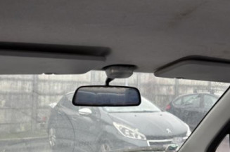 Vitre avant droit OPEL AGILA A