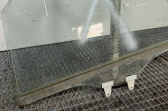 Vitre avant gauche OPEL AGILA A