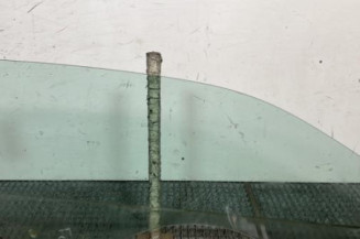 Vitre avant gauche VOLKSWAGEN SCIROCCO 3