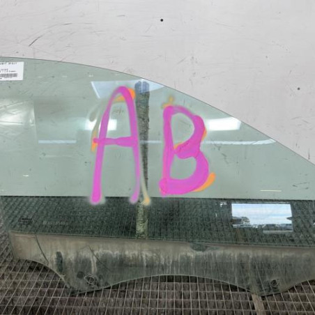 Vitre avant droit RENAULT CLIO 3 Photo n°1