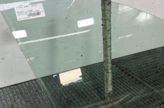 Vitre avant droit MERCEDES CLASSE R 251