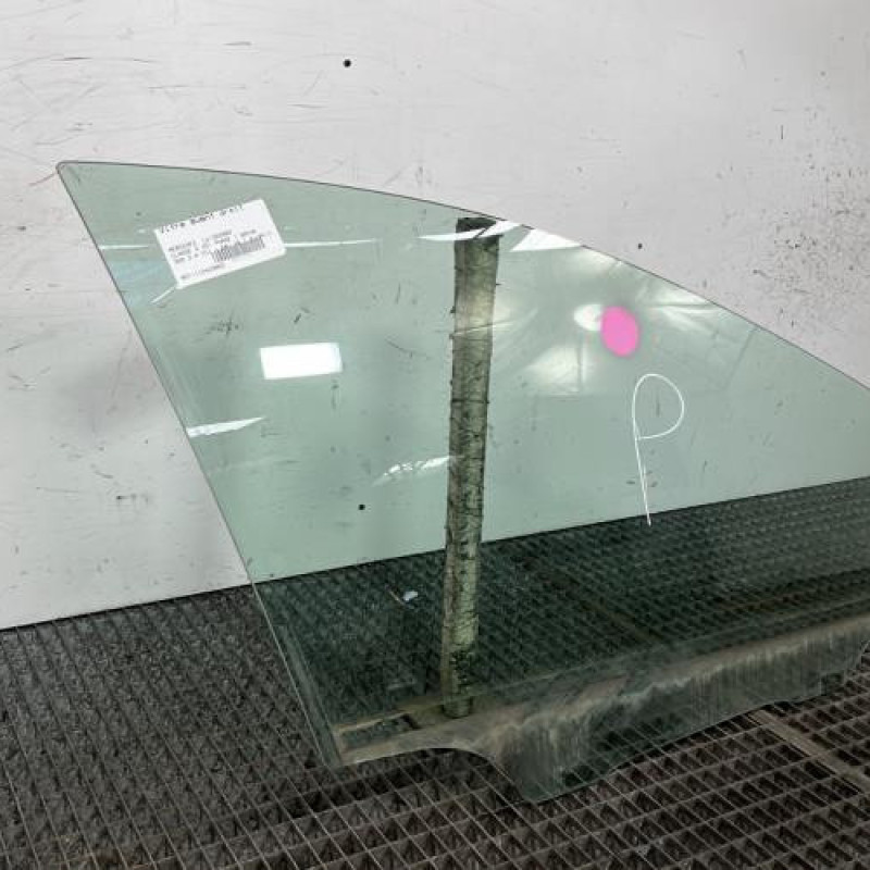 Vitre avant droit MERCEDES CLASSE R 251 Photo n°3