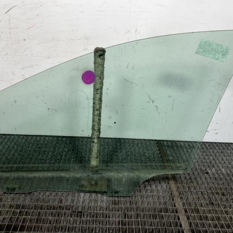 Vitre avant droit MERCEDES CLASSE R 251 Photo n°4