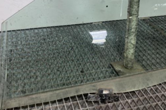 Vitre avant gauche CITROEN C5 1