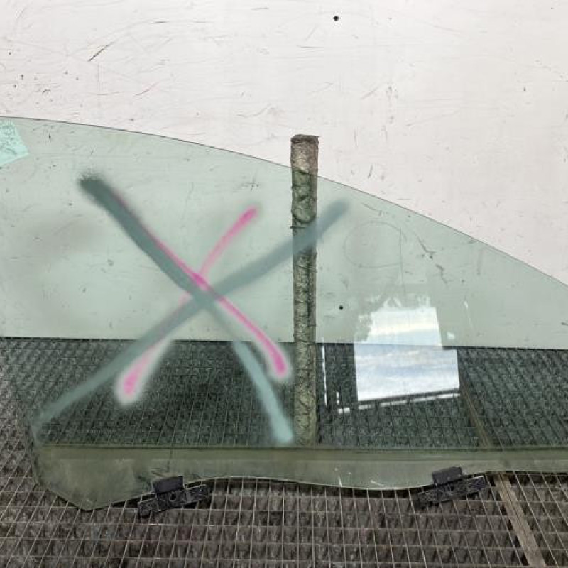 Vitre avant gauche CITROEN C5 1 Photo n°4