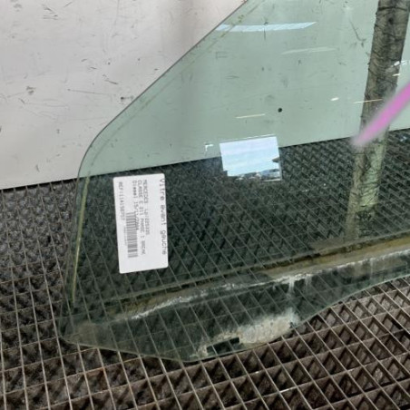 Vitre avant gauche MERCEDES CLASSE E 211