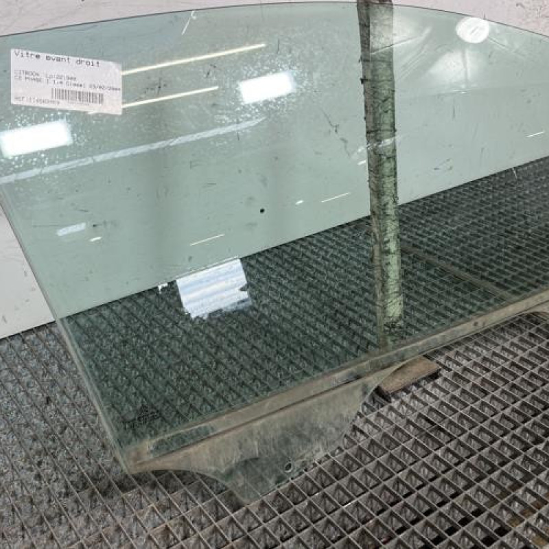 Vitre avant droit CITROEN C2 Photo n°3