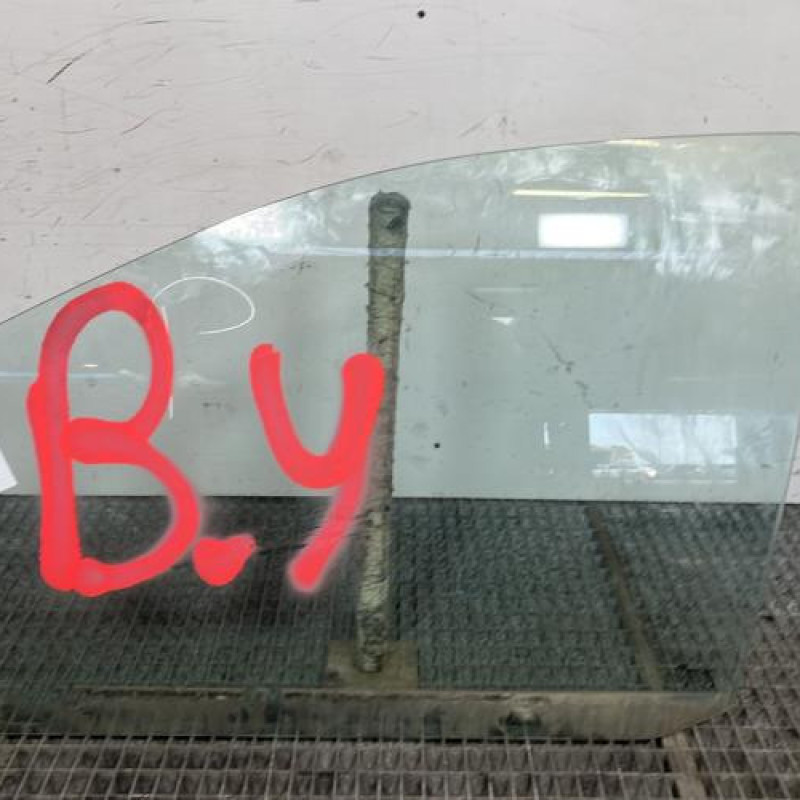 Vitre avant gauche SEAT ALHAMBRA 1 Photo n°4